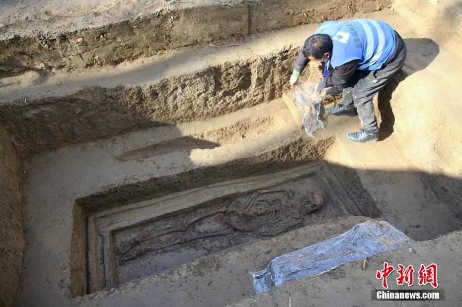 Beijing: nuovi scavi archeologici di tombe antiche nel sito di Liulihe