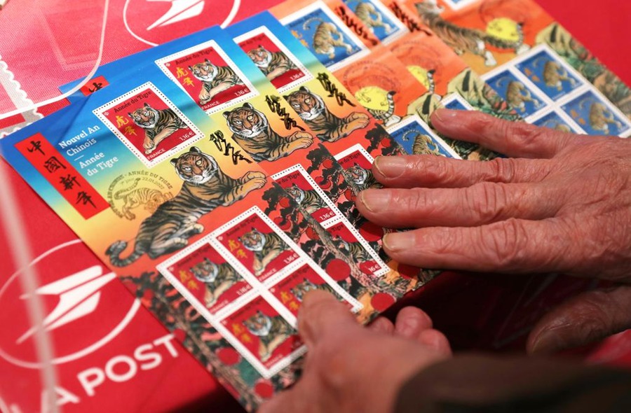 Francia: emessi francobolli per celebrare il Capodanno lunare cinese