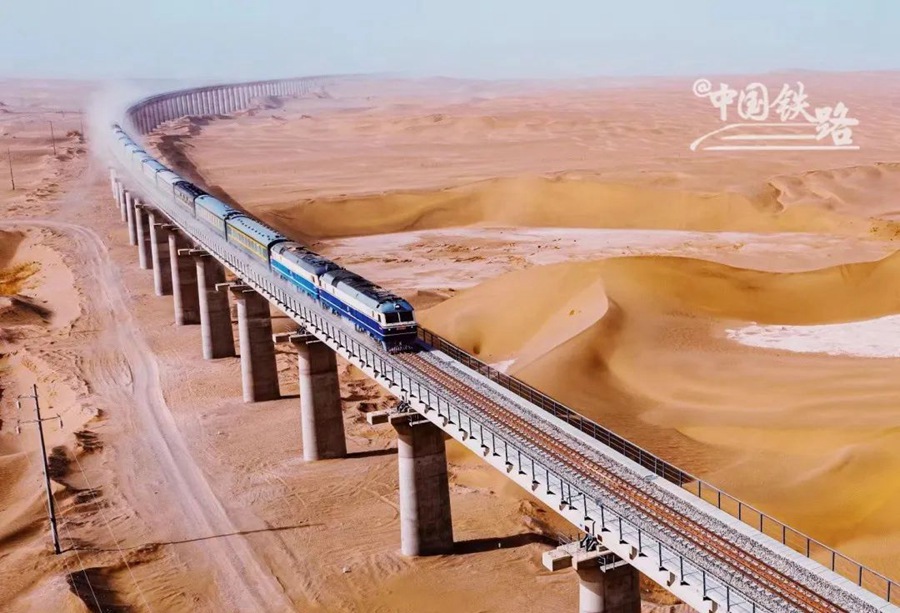Cina: aperta la ferrovia Hotan-Ruoqiang, il primo anello ferroviario del deserto del mondo