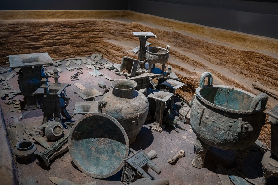 Simuxin Ding: tesoro culturale cinese con 3300 anni di storia