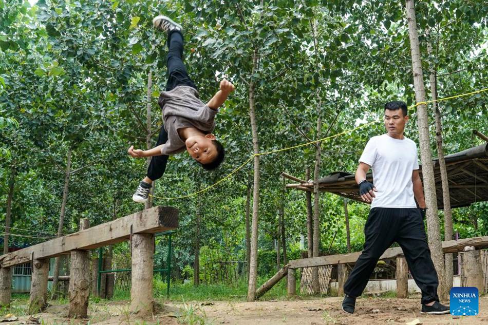 Jiangsu: corso di arti marziali aperto per bambini
