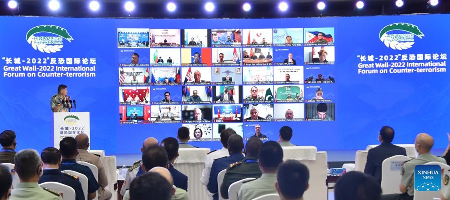 Rappresentanti da vari Paesi partecipano al Great Wall-2022 International Forum on Counter-terrorism a Beijing, capitale della Cina. (30 agosto 2022 - Xing Peiwei/Xinhua)