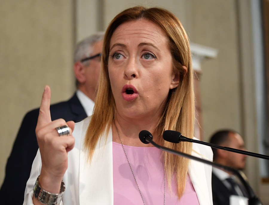 Giorgia Meloni, leader di Fratelli d'Italia, parla al Palazzo del Quirinale, a Roma. (28 agosto 2019 - Xinhua/Alberto Lingria)