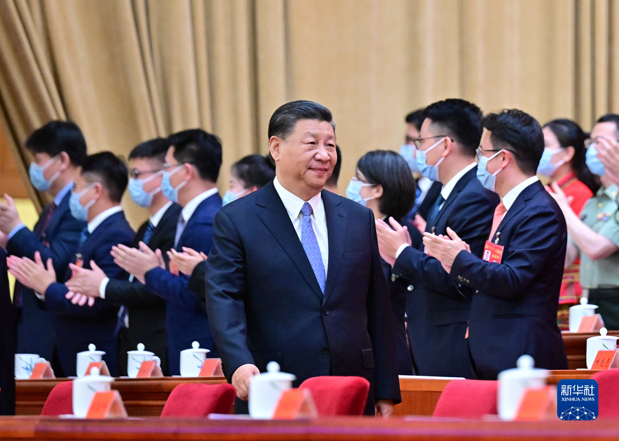Xi Jinping e altri leader presenziano al 19esimo Congresso Nazionale della Lega della Gioventù Comunista Cinese
