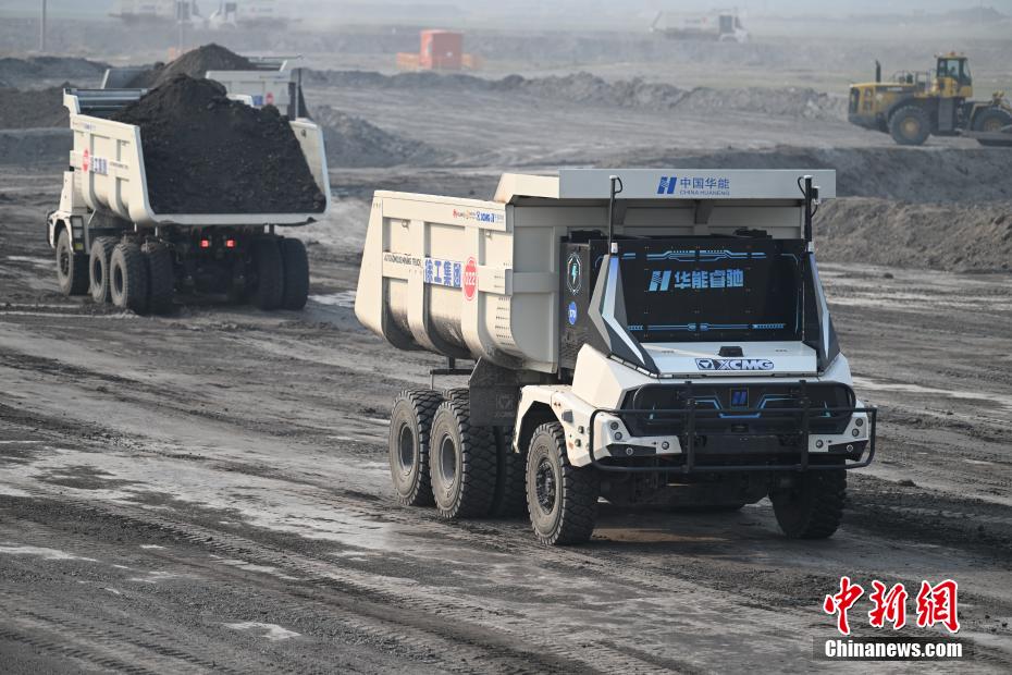 100 camion elettrici da miniera a guida autonoma entrano in funzione in Mongolia Interna