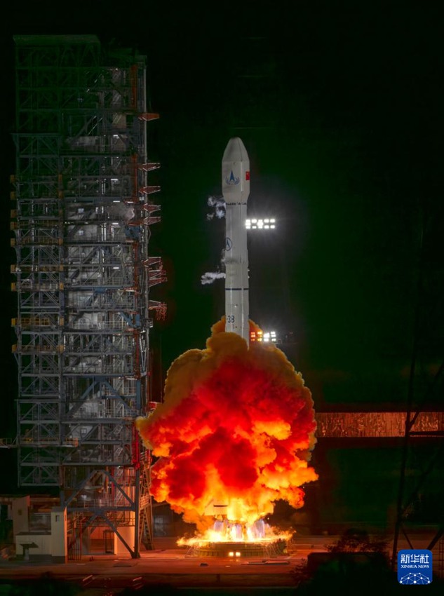 Cina lancia Tianwen-2, esploratore di asteroidi