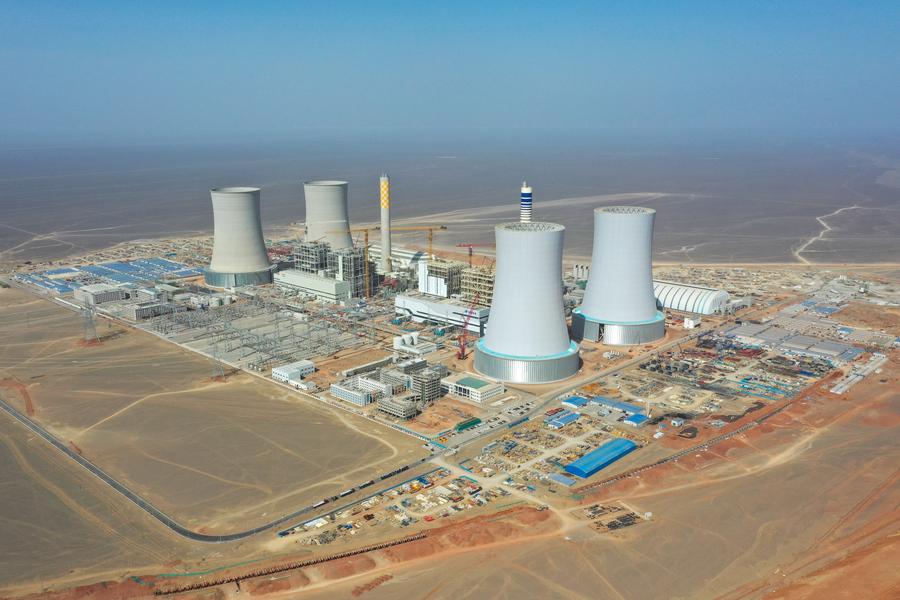 Nuovo progetto di trasmissione ad altissima tensione inizia a trasmettere energia dallo Xinjiang a Chongqing