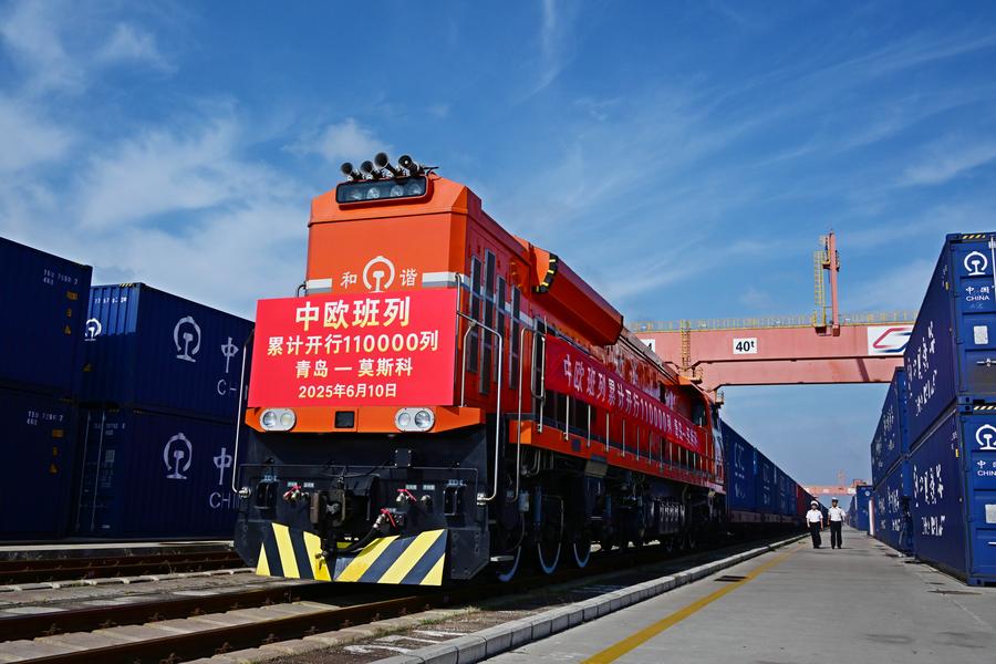 Il 110.000° treno merci Cina-Europa parte dalla Cina