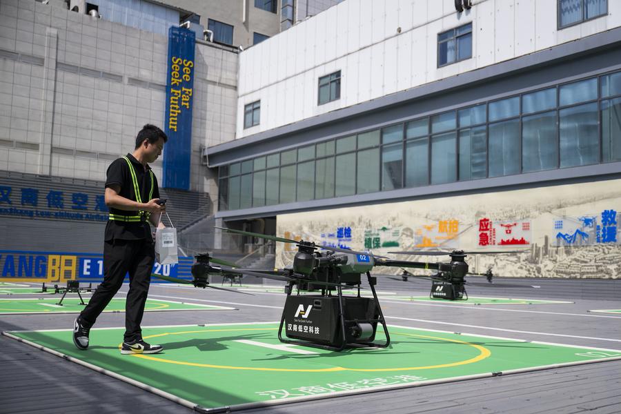 Nuove rotte per droni entrano in funzione a Wuhan