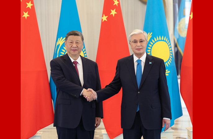 Astana, colloquio tra Xi Jinping e Kassym-Jomart Tokayev