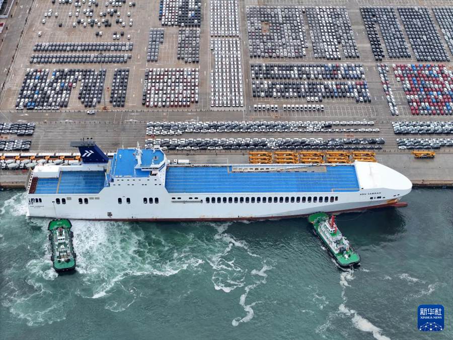 Shandong: intensa attività nel carico di auto per l'esportazione