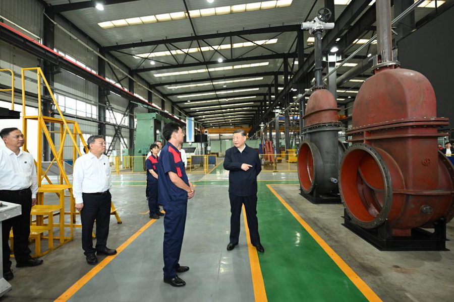 Visita di Xi Jinping nello Shanxi: promuovere la trasformazione dell'economia basata sulle risorse