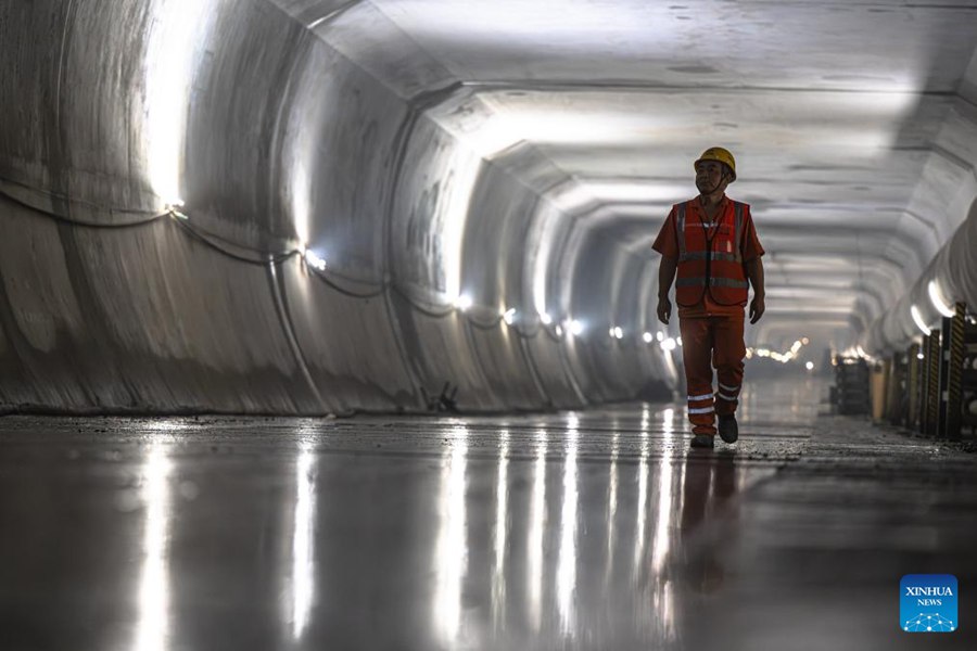 Completati gli scavi del tunnel sotto il fiume Yangtze della linea 12 della metropolitana di Wuhan