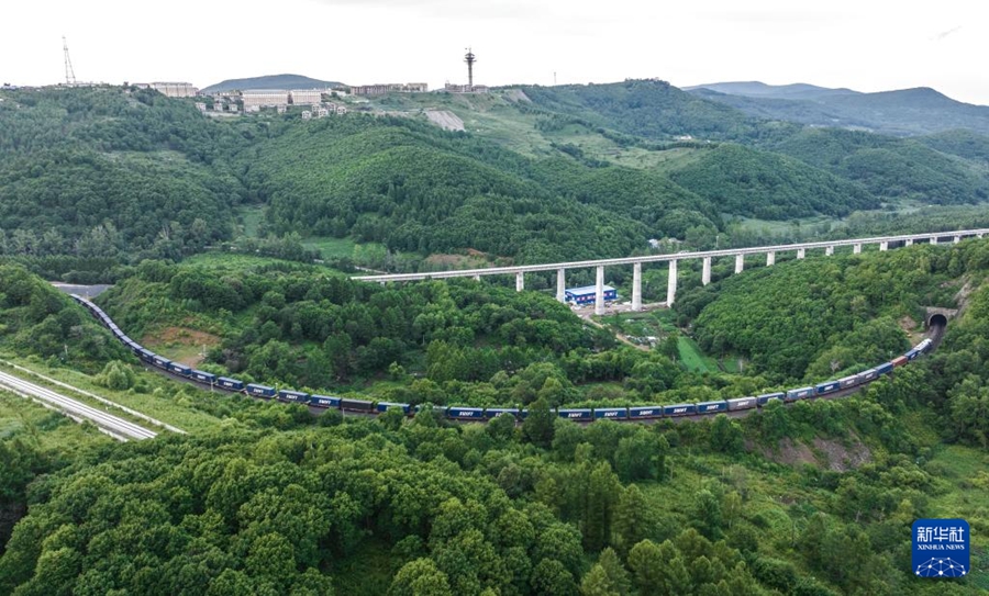 Circa 2.500 China-Europe Express transitano sul corridoio orientale nel primo semestre 2025