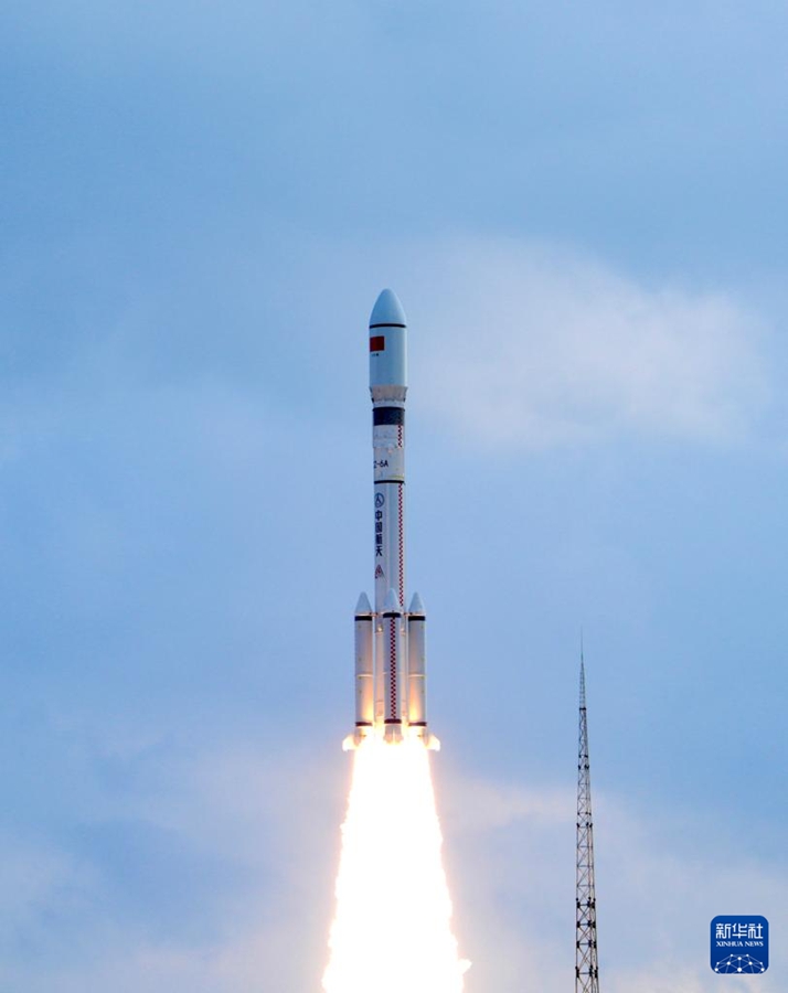 Cina: lanciato il satellite internet LEO 05