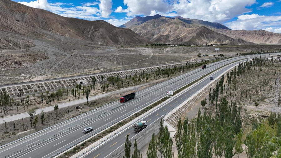Rete di trasporto integrata favorisce lo sviluppo nello Xizang