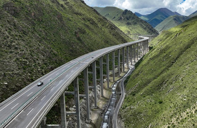 Rete di trasporto integrata favorisce lo sviluppo nello Xizang