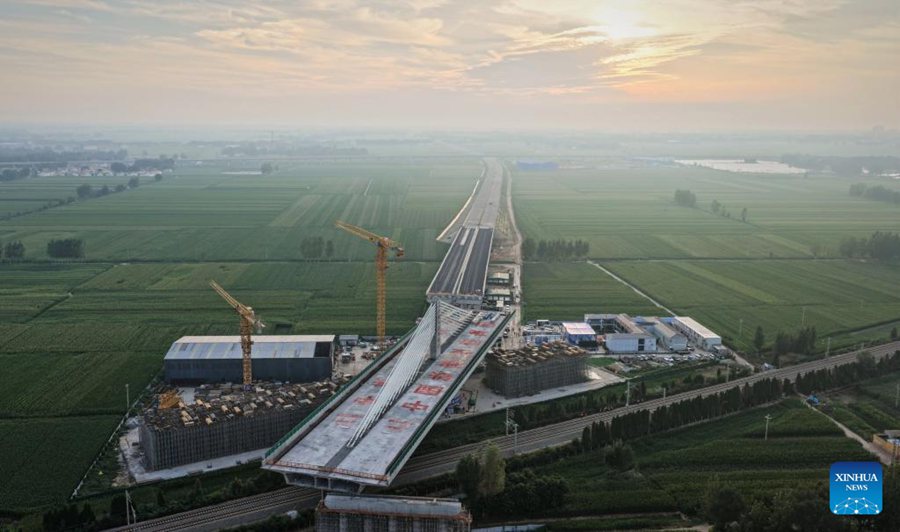 Ponte strallato nello Shandong ruotato nella posizione prevista