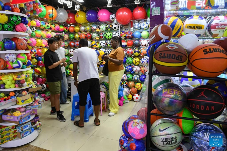 Yiwu registra un picco di ordini di prodotti sportivi