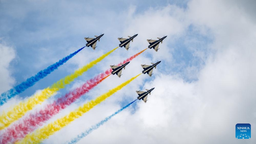 Anteprima delle attività open-day dell'Aeronautica dell'Esercito Popolare di Liberazione cinese e di Changchun Air Show 2025