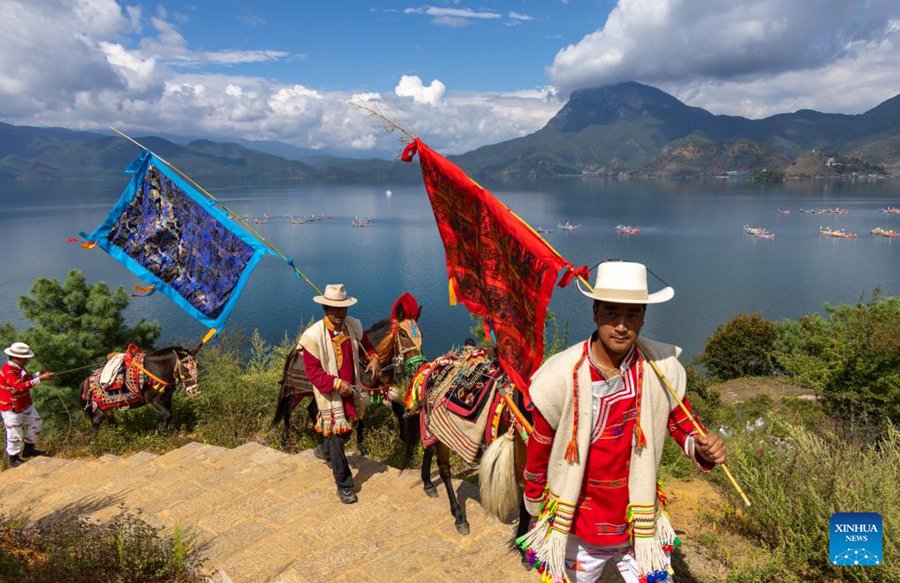 Inaugurato il primo Festival del Giro del Monte e del Lago Lugu in Sichuan