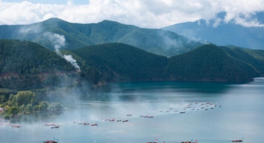 Inaugurato il primo Festival del Giro del Monte e del Lago Lugu in Sichuan