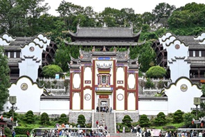 La Cina, 888 milioni di viaggi interni durante le vacanze di otto giorni