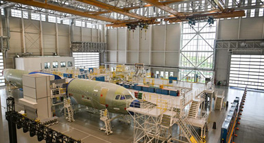 Aziende straniere raddoppiano gli investimenti in Cina in un contesto di incertezza economica globale