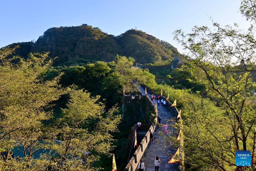 L'autostrada nazionale G331 della Cina porta vitalità all'area locale