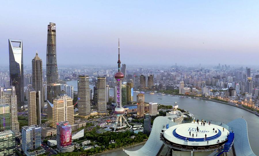 The Stage, nuova piattaforma panoramica in cima al White Magnolia Plaza a Shanghai, Cina orientale. (14 aprile 2025 - Xinhua/Liu Ying)