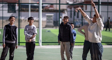 La vita riprende nel villaggio colpito dal terremoto nello Xizang, Cina