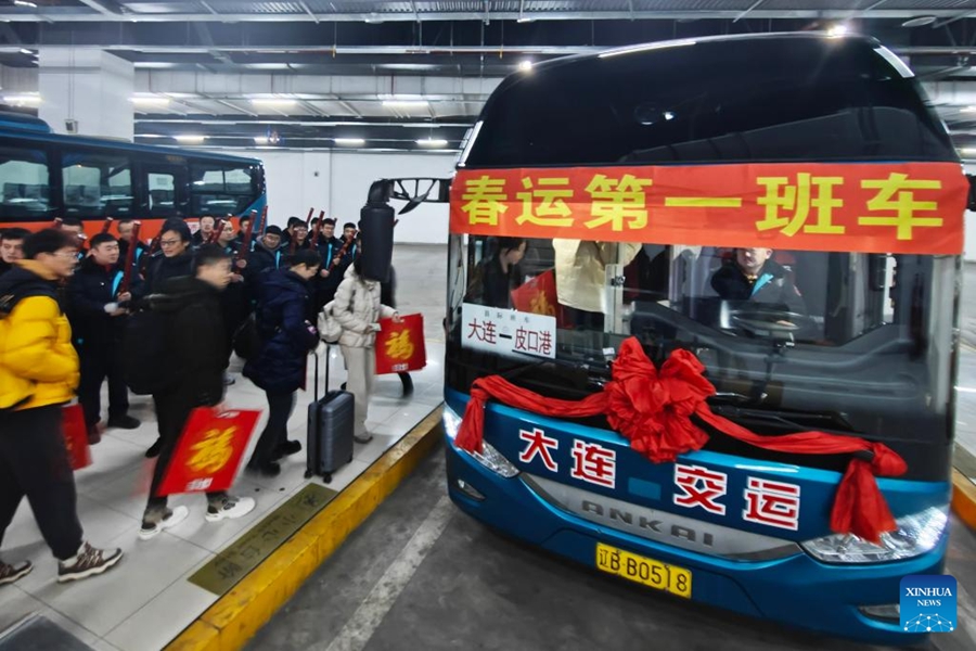 Inizia la corsa ai viaggi della Festa di Primavera, previsti numeri record