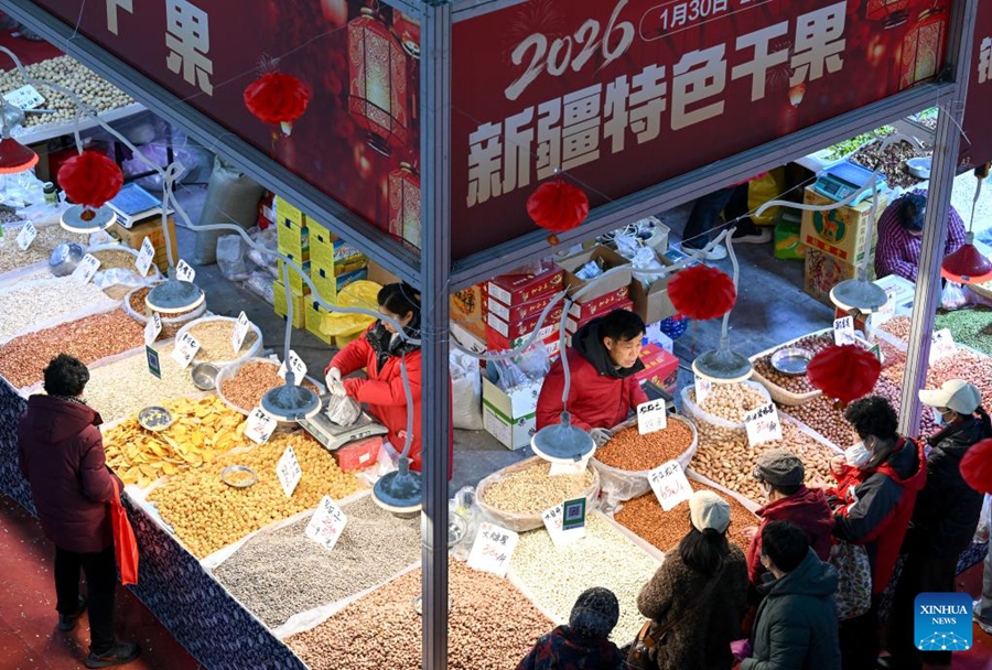 Preparativi per la Festa di Primavera in corso in tutta la Cina