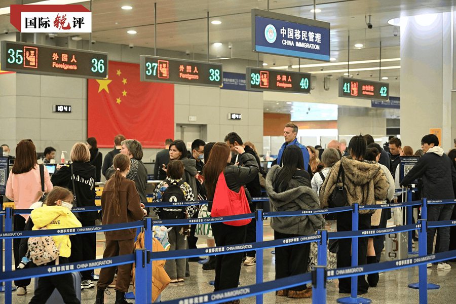 Dall'osservazione all'immersione: i codici culturali del Capodanno cinese nell'Anno del Cavallo