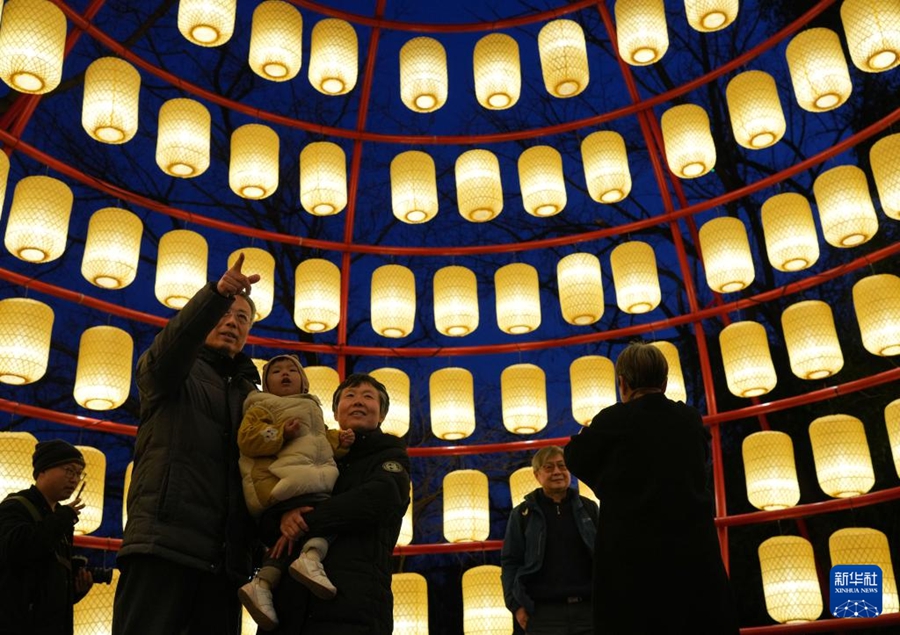 Inaugurato festival delle lanterne a Hangzhou