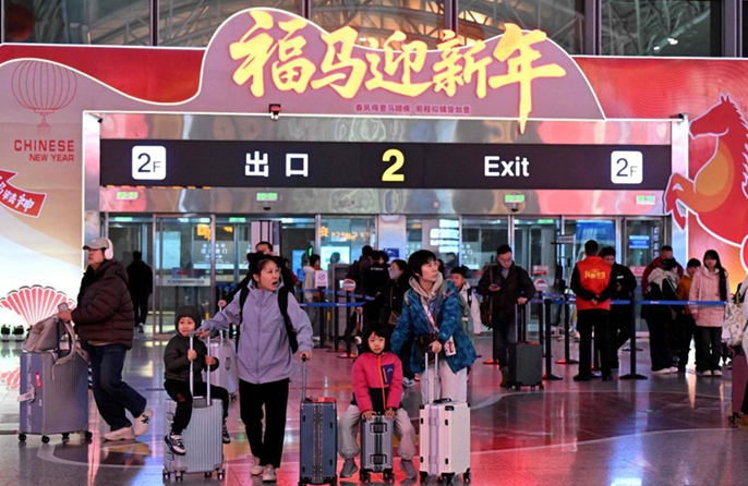 Il boom dei viaggi all'estero per la Festa di Primavera in Cina fa impennare il turismo nell'area Asia-Pacifico