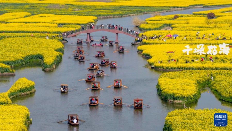Primavera nel pieno del suo splendore in tutto il Paese