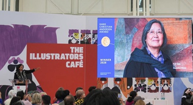Illustratrice cinese Cai Gao vince il Premio Hans Christian Andersen