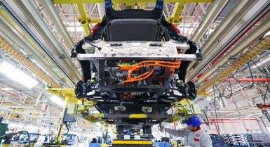 Le case automobilistiche cinesi superano per la prima volta le controparti giapponesi nelle vendite globali