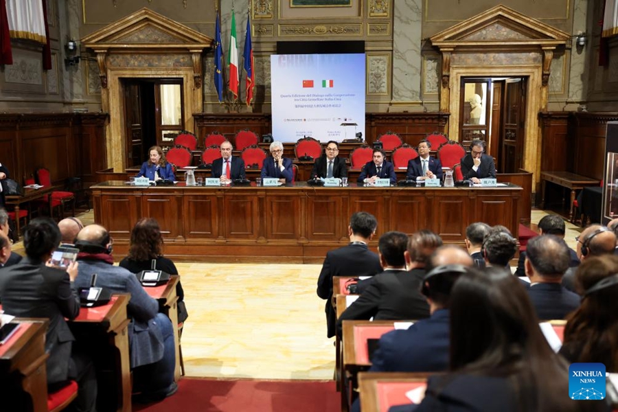Cina e Italia rafforzano amicizia e cooperazione attraverso dialoghi