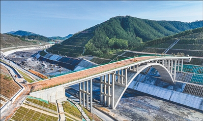 Ponte dedicato alla fauna selvatica sul Canale Pinglu