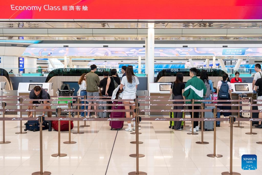 Hong Kong inaugura il Terminal 2 ampliato dopo l'ammodernamento dell'aeroporto