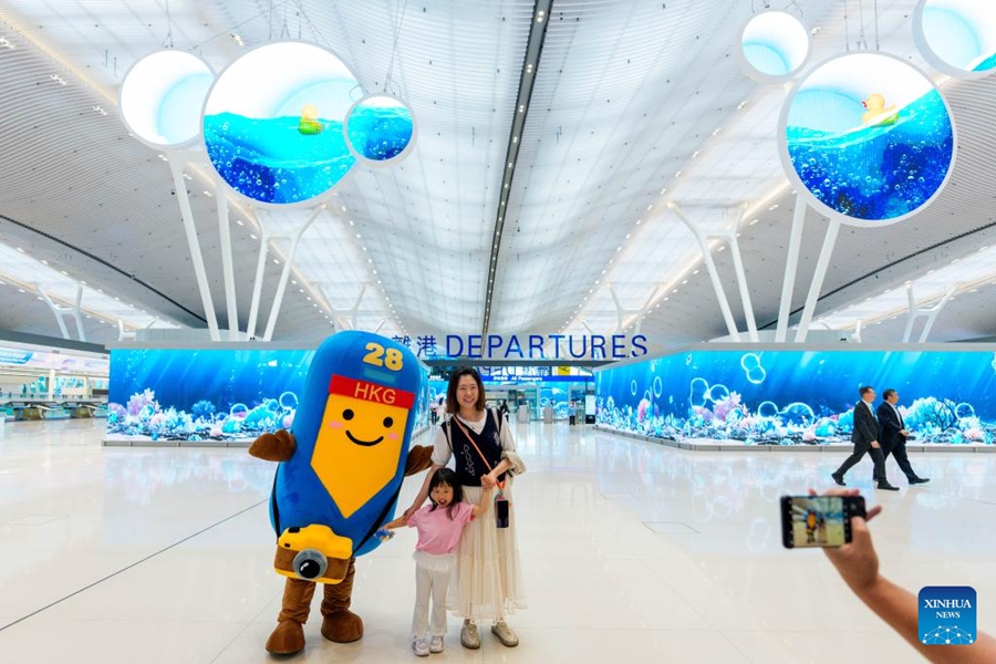 Hong Kong inaugura il Terminal 2 ampliato dopo l'ammodernamento dell'aeroporto