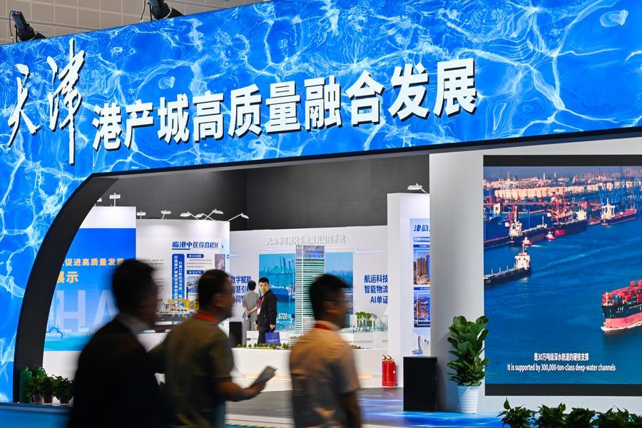 La 4ª Tianjin International Shipping Industry Expo, a Tianjin, Cina settentrionale. (2 giugno 2026 - Xinhua/Zhao Zishuo)