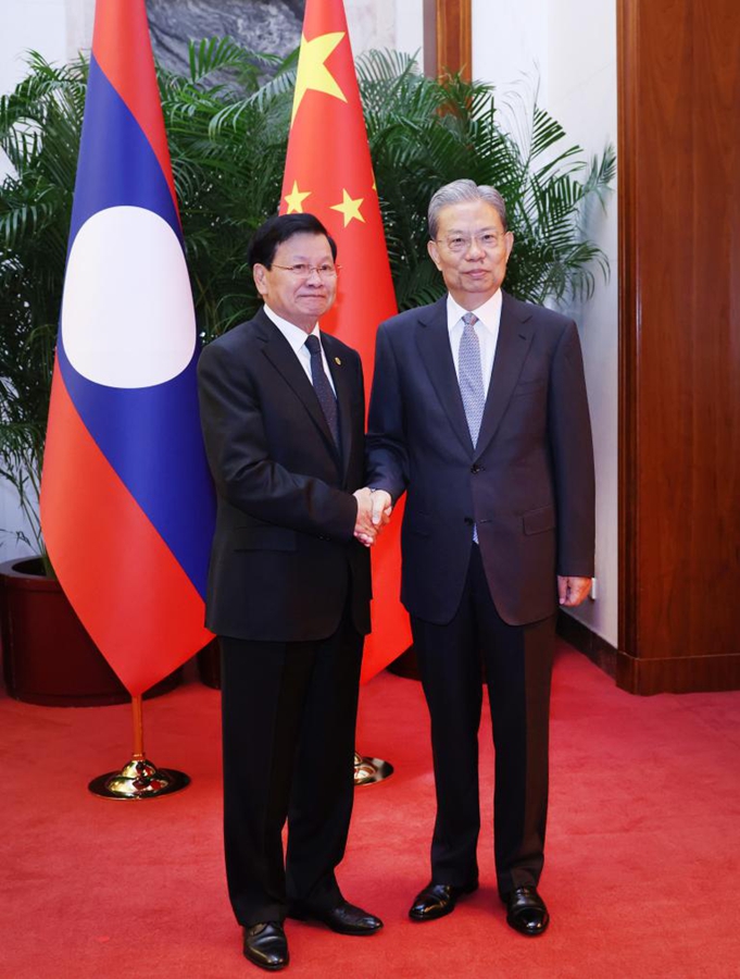 Zhao Leji incontra Thongloun Sisoulith
