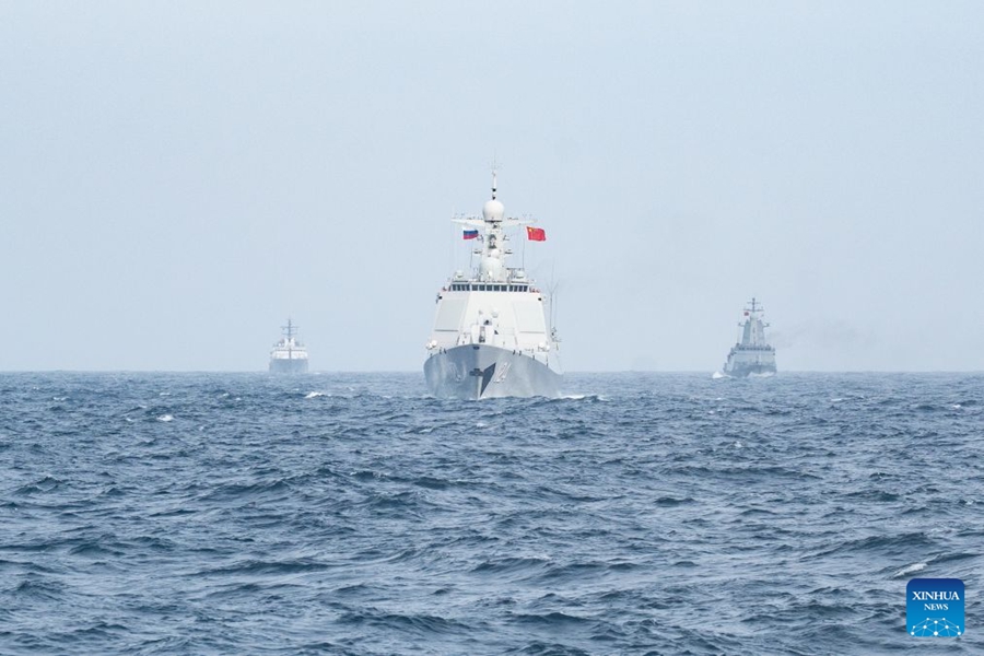 Cina e Russia concludono esercitazione navale congiunta