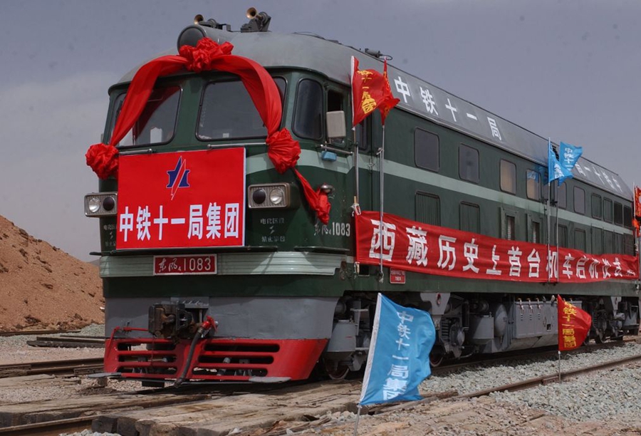 Foto d'epoca testimoniano il miracolo d'acciaio della ferrovia Qinghai-Xizang