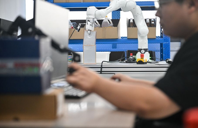 Uno sguardo al centro di raccolta dati a uso robot del colosso dell'e-commerce JD.com