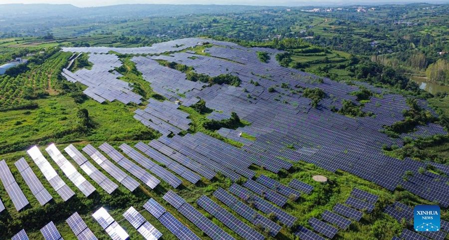 Cina, il fotovoltaico supera per la prima volta il carbone per capacità installata