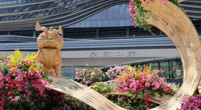 Valico di Huanggang entra in funzione, agevolando gli spostamenti di passeggeri tra Shenzhen e Hong Kong